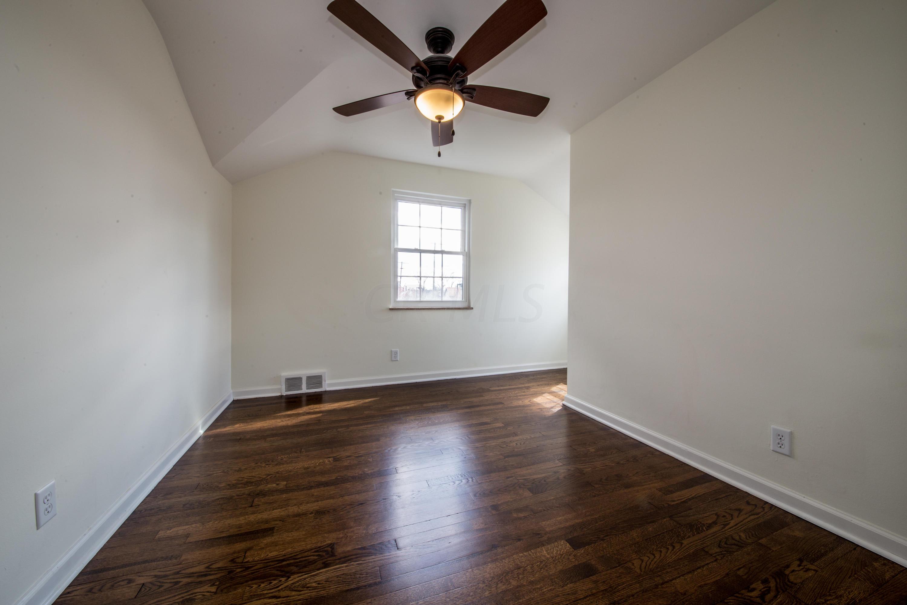 2503 Brandon Road Columbus, OH 43221 - Photo 28 of 34 Gallery Image 28
