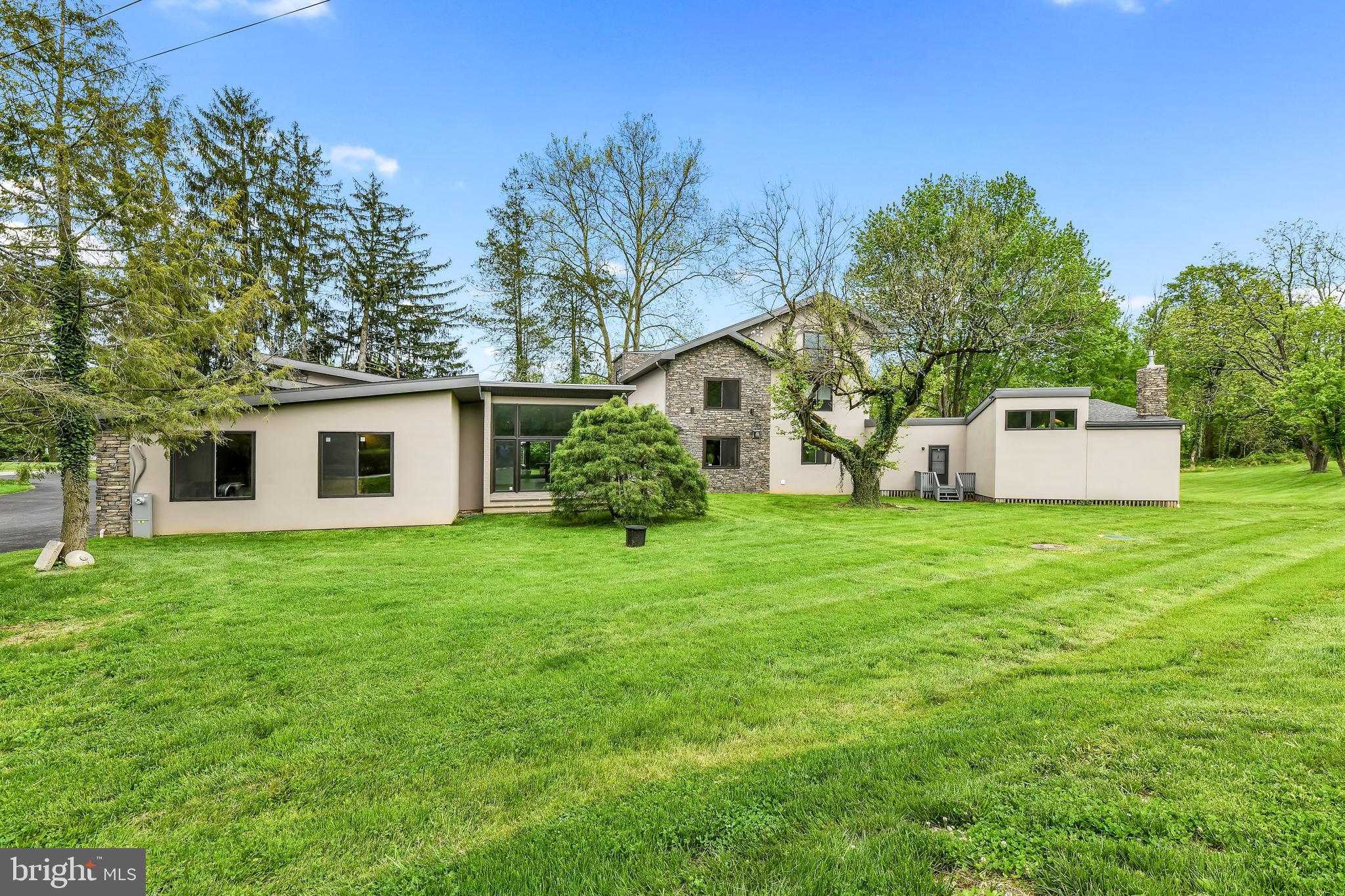 10530 Stevenson Road Stevenson, MD 21153 - Photo 8 of 98 a view of a house with backyard and garden