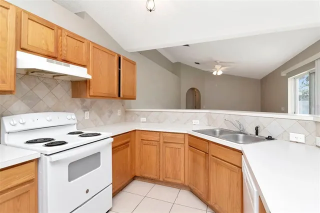 $275,000 | 11066 Avis Street, Spring Hill, FL 34608