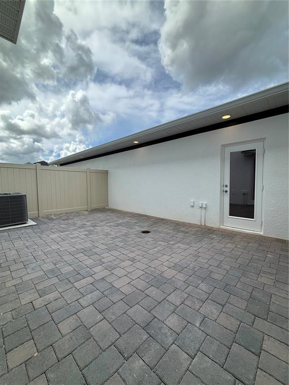 660 Pothos Street Apopka, FL 32703 - Photo 15 of 32 a view of empty room
