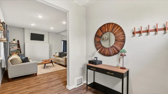 $365,900 | 2009 West Carlisle Avenue, Spokane, WA 99205