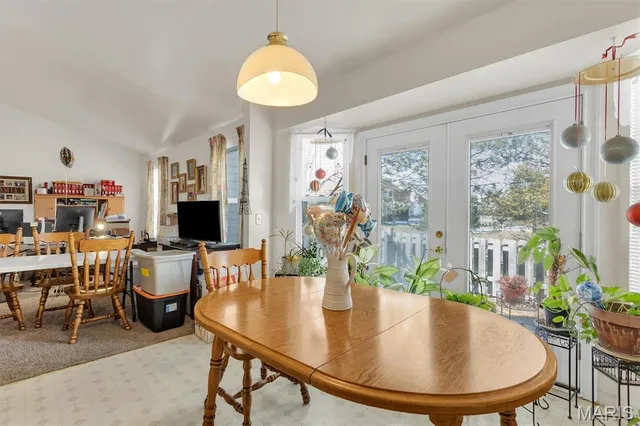 $239,900 | 16328 Hampden Place, Florissant, MO 63034