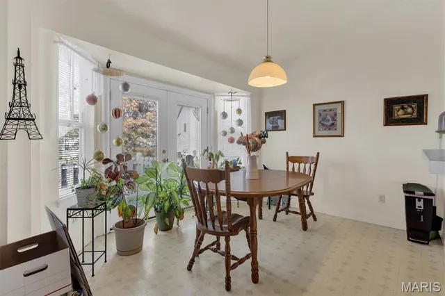 $239,900 | 16328 Hampden Place, Florissant, MO 63034