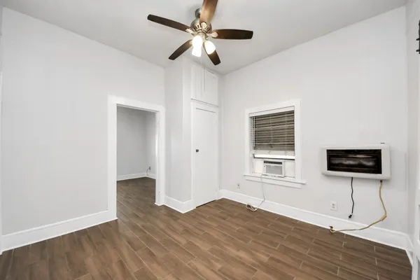 $1,200 | 1213 28th Street, Galveston, TX 77550