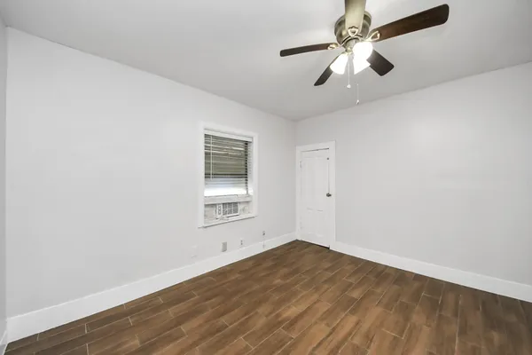 $1,200 | 1213 28th Street, Galveston, TX 77550