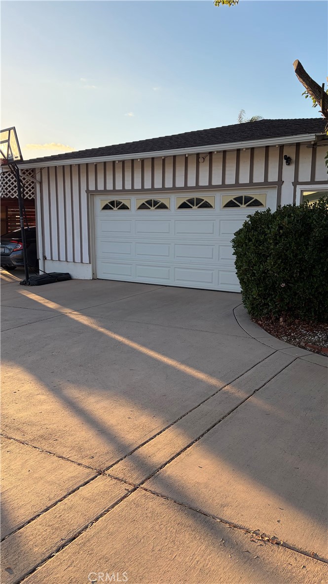 646 El Rancho Drive El Cajon, CA 92019 - Photo 14 of 23 a black white building with wooden fence