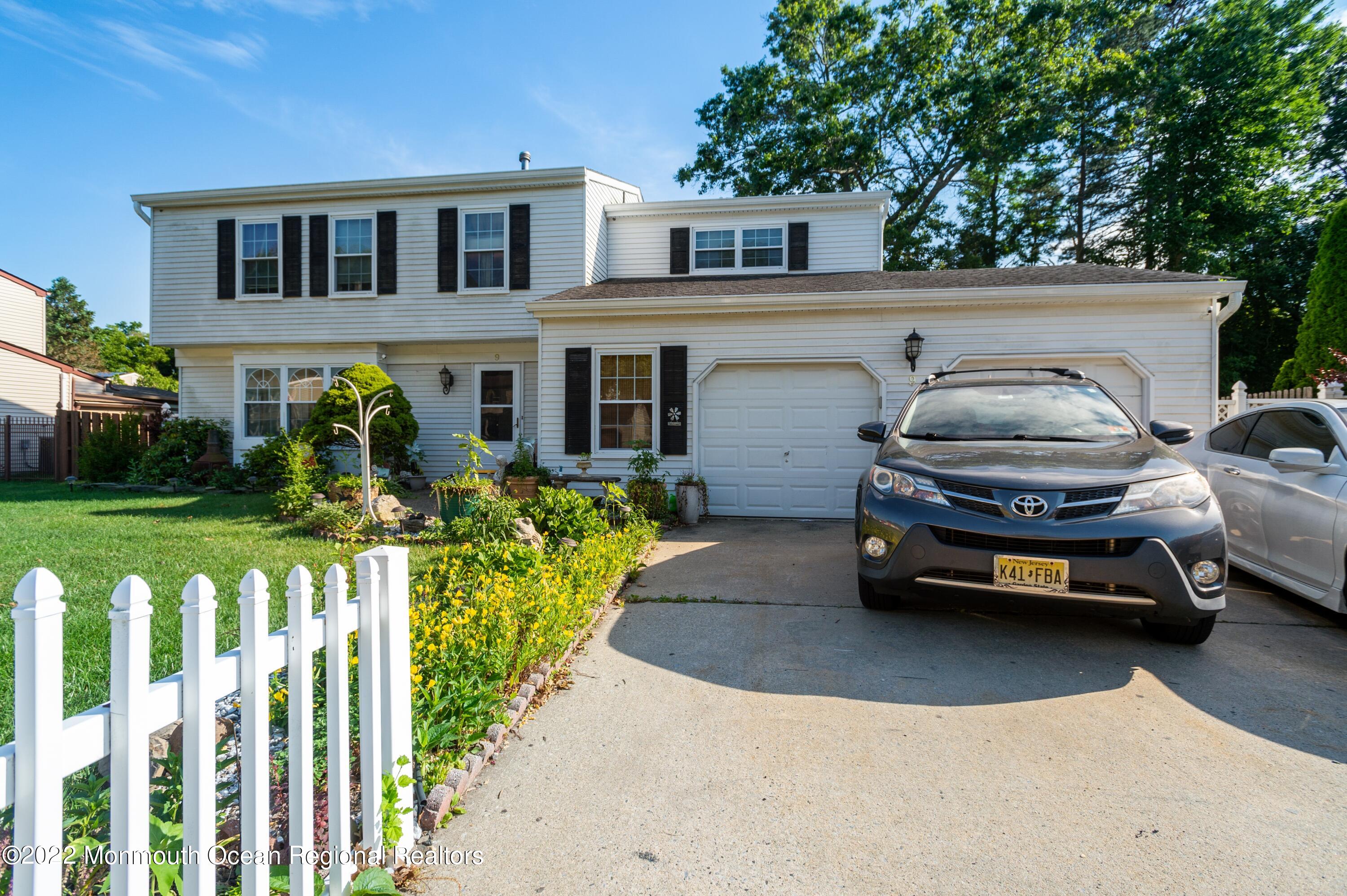 9 Remsen Drive Howell, NJ 07731 - Photo 1 of 23 01_9RemsenDr_57_FrontView_HiRes