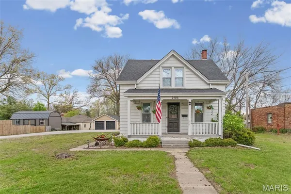 $149,900 | 2105 Holland Avenue, Alton, IL 62002
