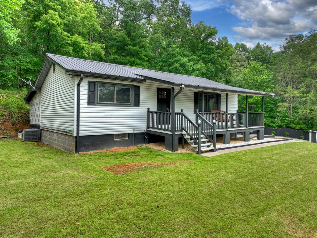 717 Bearden Road Blue Ridge, GA 30513 - Photo 6 of 56
