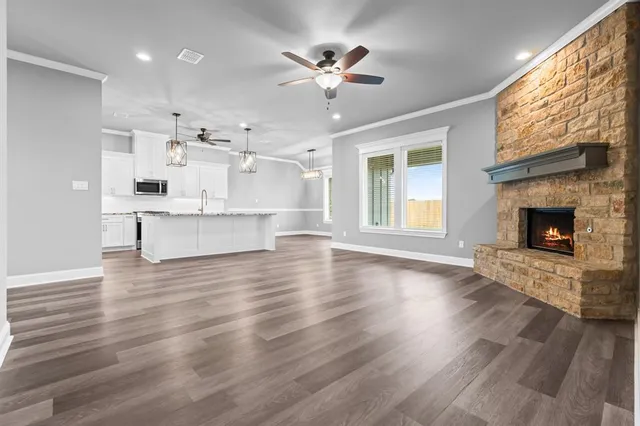 $499,990 | 120 Water View Lane, Robinson, TX 76706