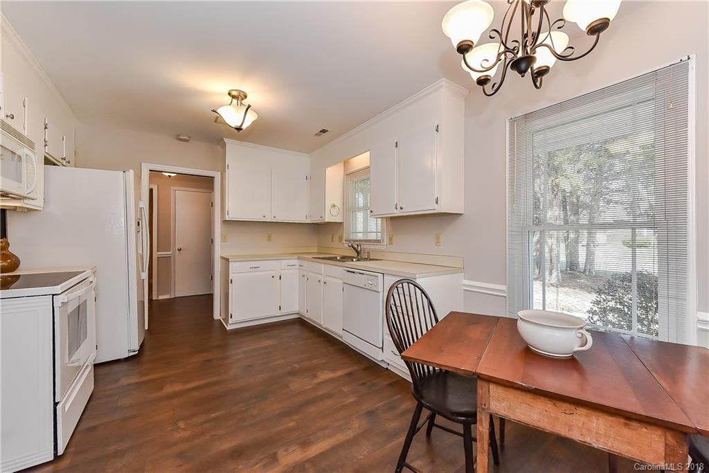 7315 Rustic Ridge Court, Unit 38 Charlotte, NC 28226 - Photo 14 of 21 Gallery Image 14