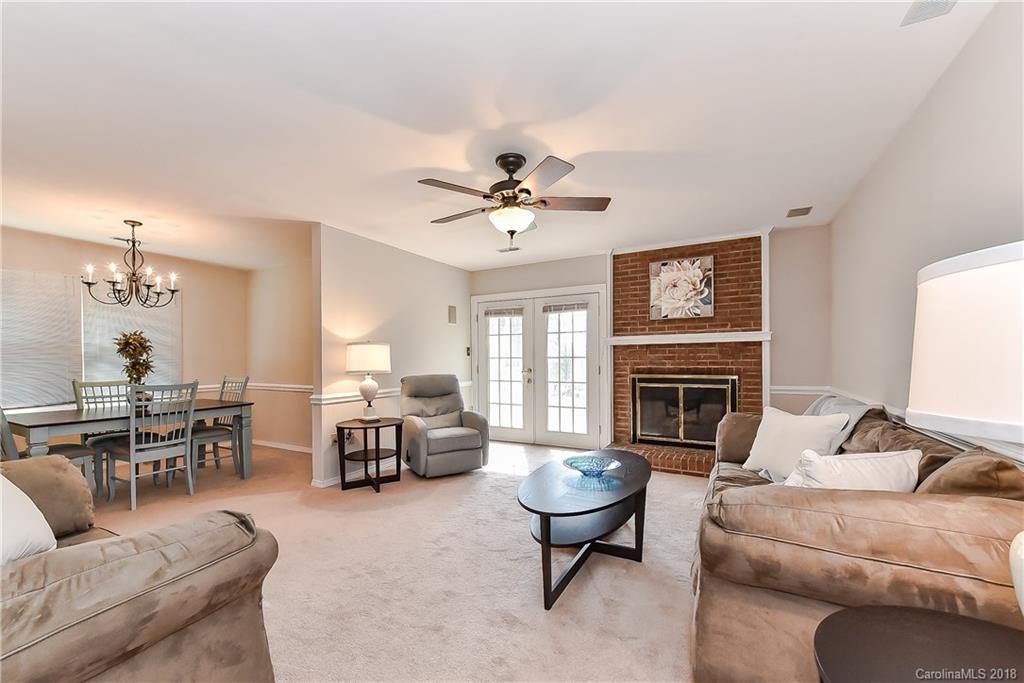 7315 Rustic Ridge Court, Unit 38 Charlotte, NC 28226 - Photo 6 of 21 Gallery Image 6