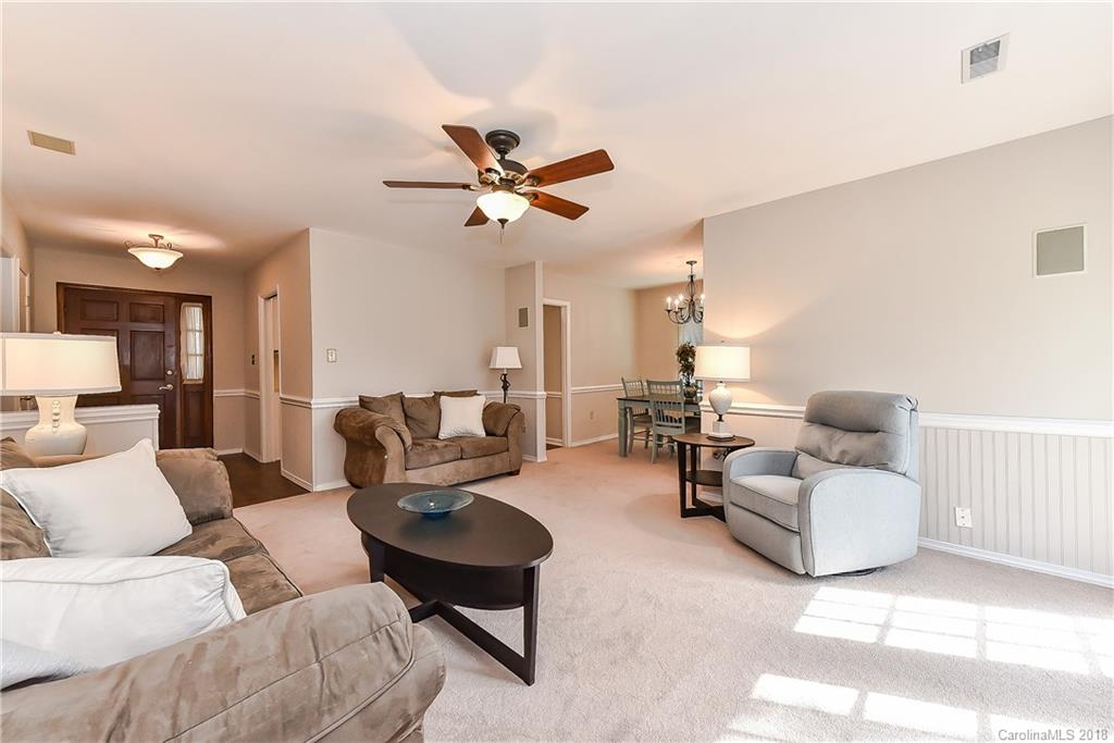 7315 Rustic Ridge Court, Unit 38 Charlotte, NC 28226 - Photo 8 of 21 Gallery Image 8