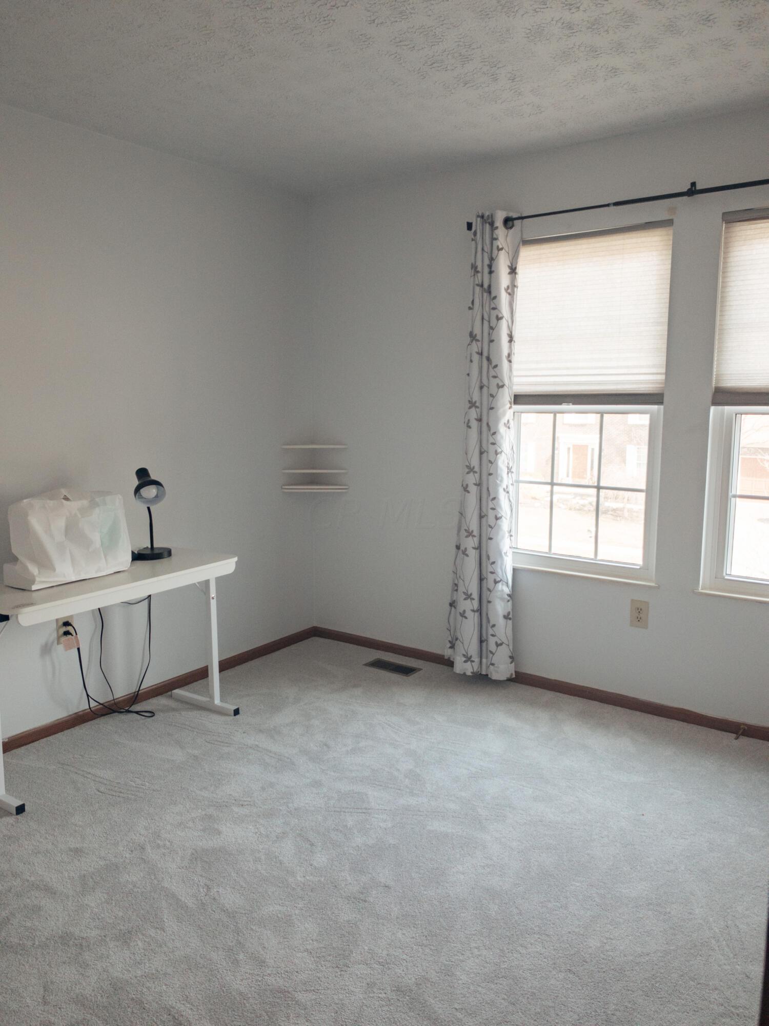 2041 Stancrest Road Dublin, OH 43016 - Photo 19 of 27 Gallery Image 19