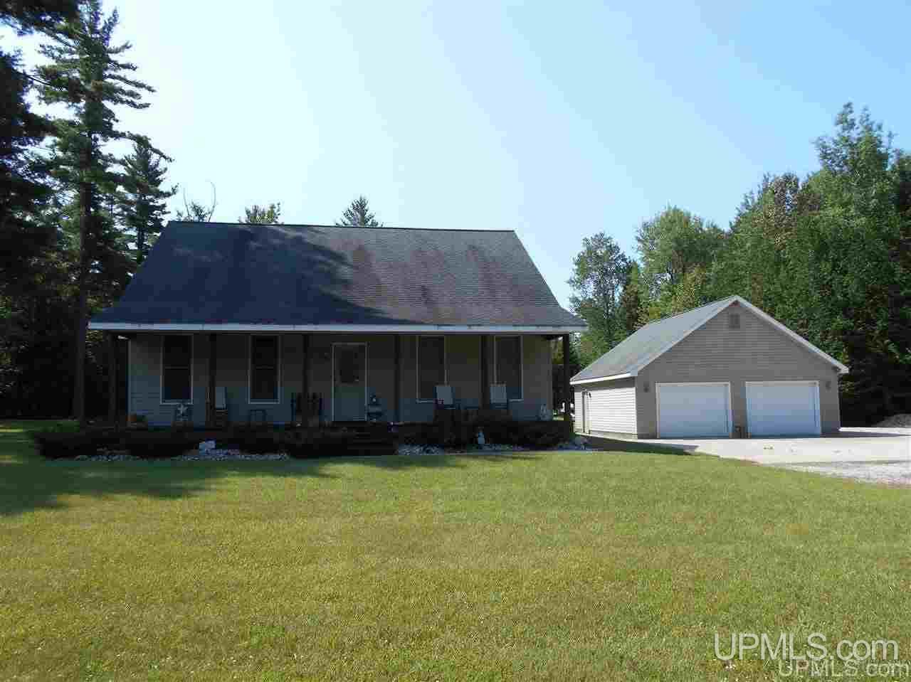 3957 W Bowman Road Gulliver, MI 49840 - Photo 3 of 32