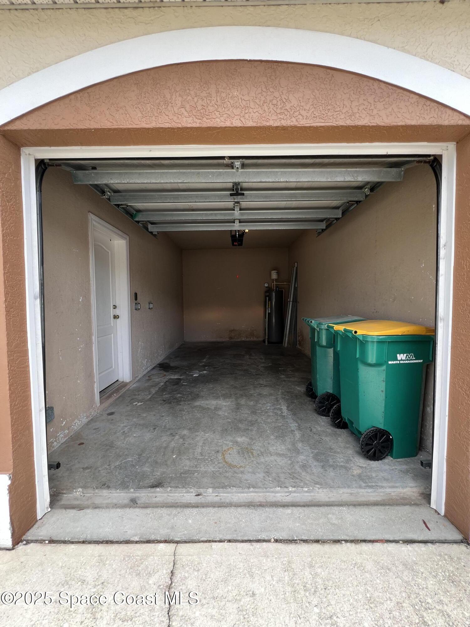 1040 Venetian Drive, Unit 203 Melbourne, FL 32904 - Photo 3 of 23