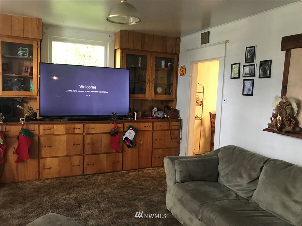 91 Southwest 11th Street Chehalis, WA 98532 - Photo 5 of 10 Gallery Image 5
