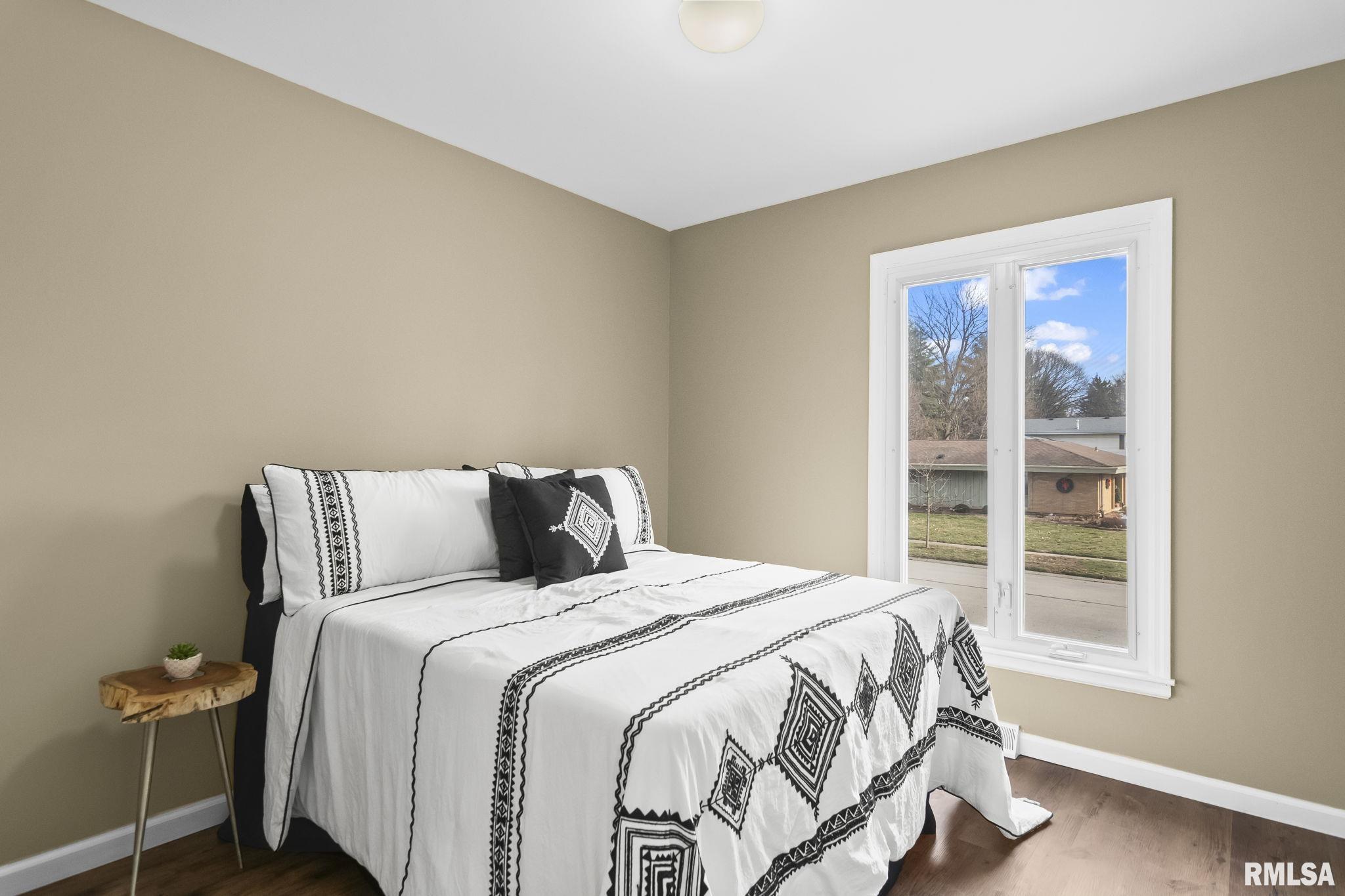 49 Bellerive Road Springfield, IL 62704 - Photo 19 of 41