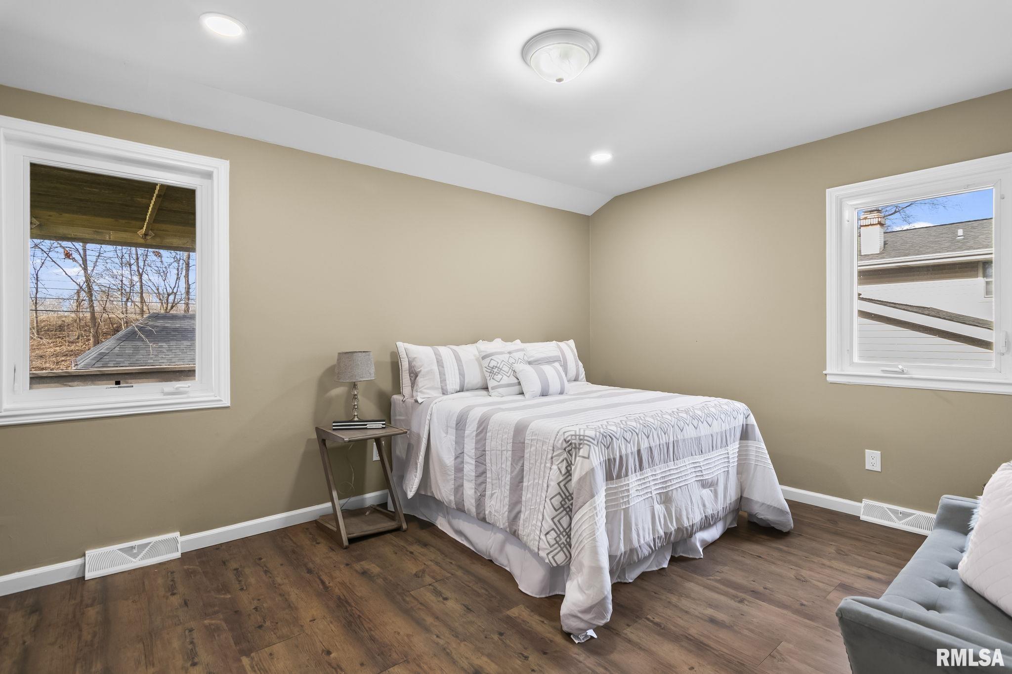 49 Bellerive Road Springfield, IL 62704 - Photo 20 of 41