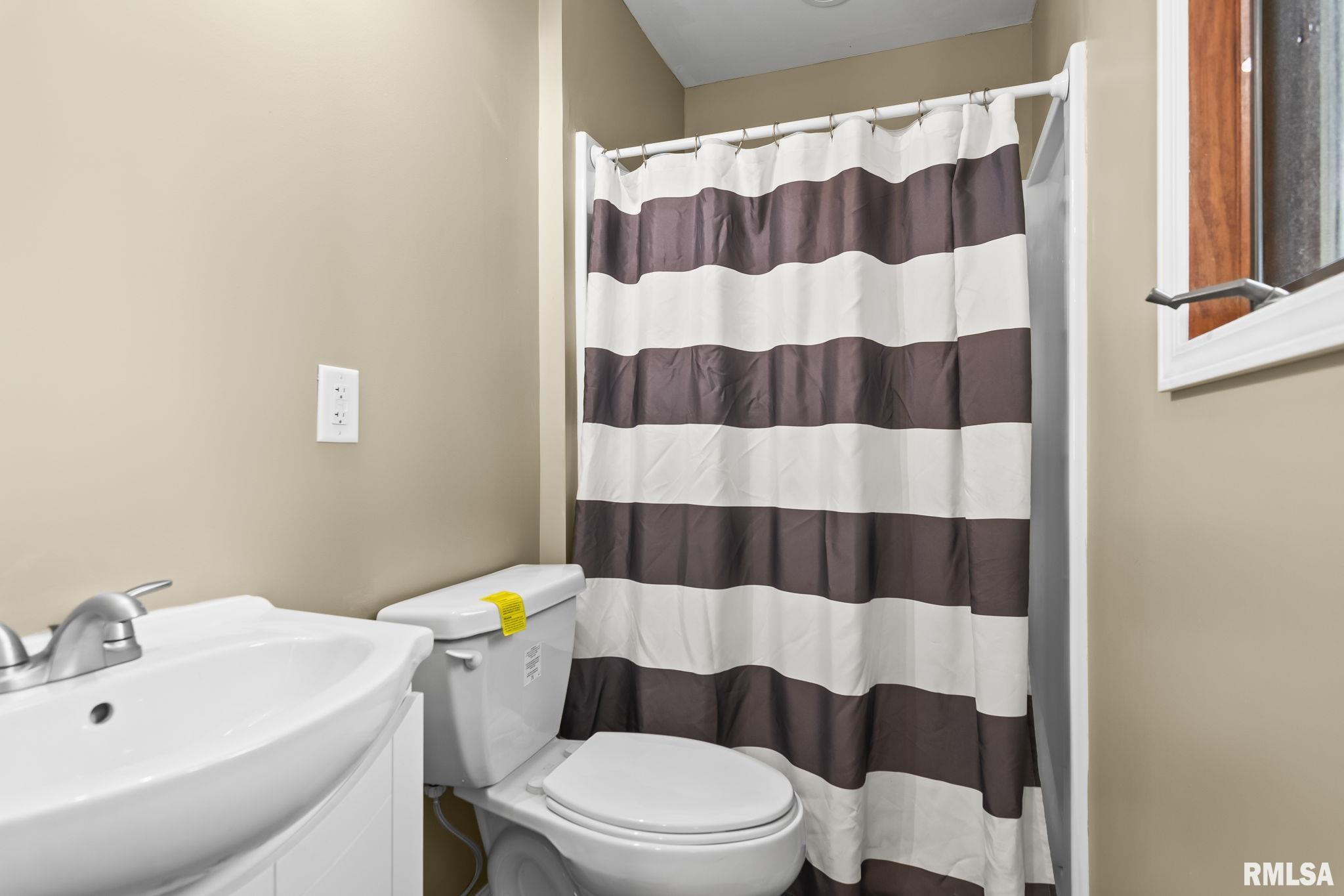 49 Bellerive Road Springfield, IL 62704 - Photo 25 of 41