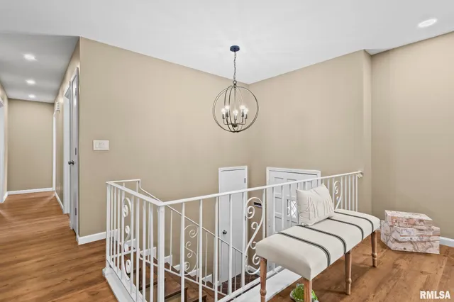 $270,000 | 49 Bellerive Road, Springfield, IL 62704