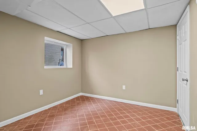 $270,000 | 49 Bellerive Road, Springfield, IL 62704