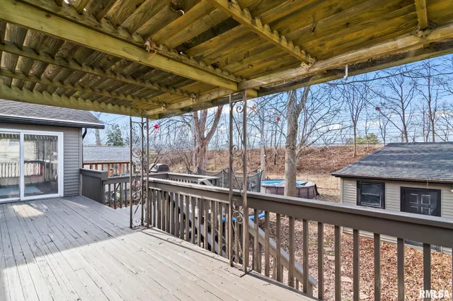 $270,000 | 49 Bellerive Road, Springfield, IL 62704