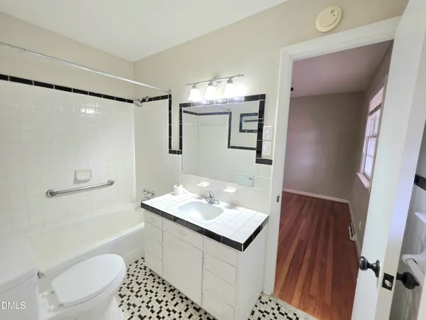 $259,900 | 401 North Lincoln Street, Benson, NC 27504