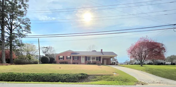 $259,900 | 401 North Lincoln Street, Benson, NC 27504