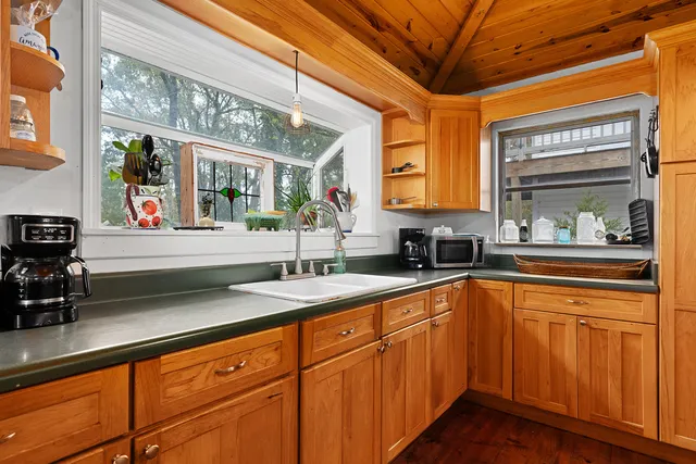 $395,000 | 1573 Highway 157, Lookout Mountain, GA 30750