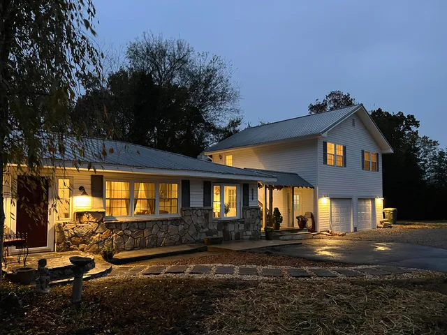 $395,000 | 1573 Highway 157, Lookout Mountain, GA 30750