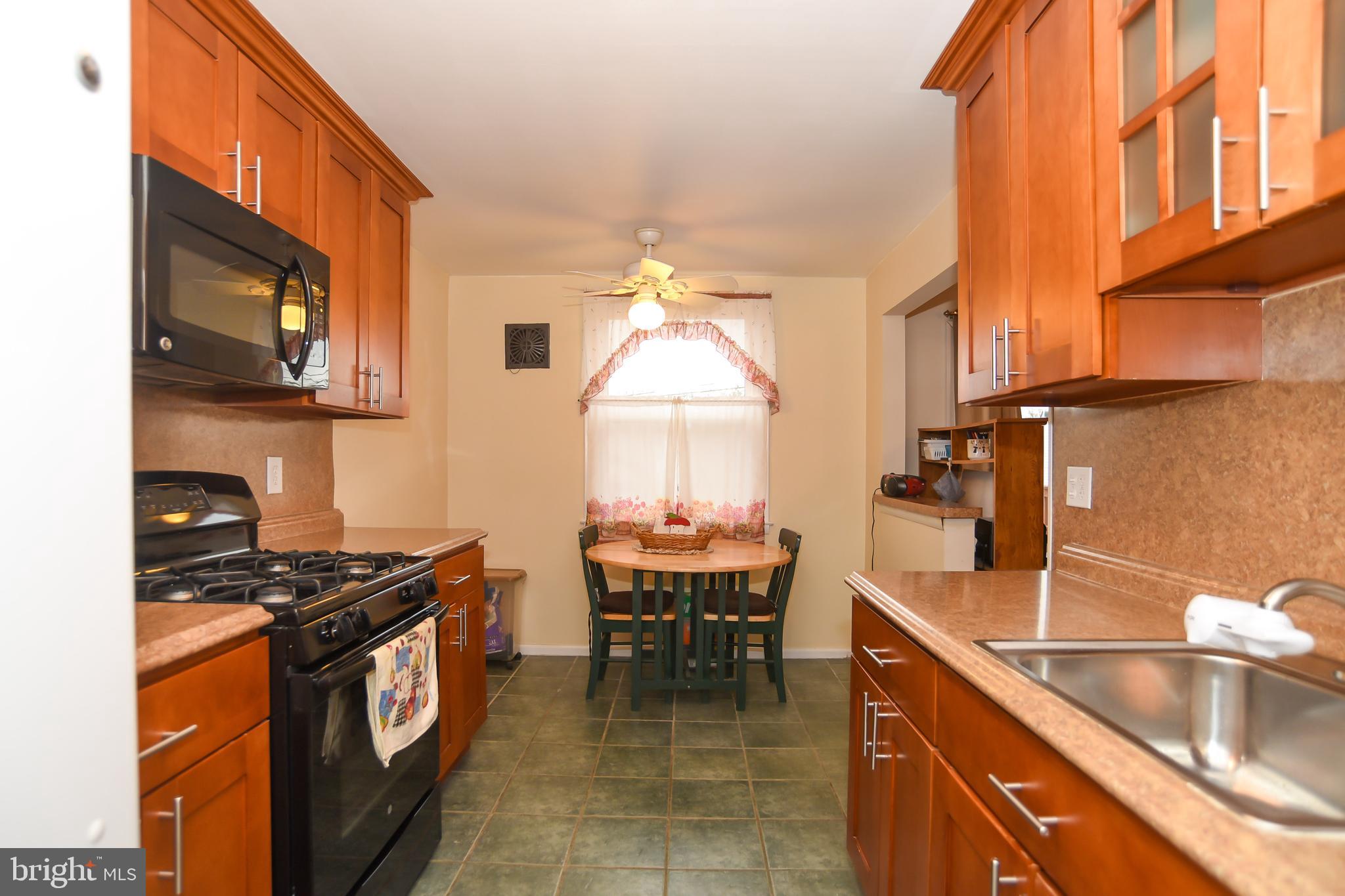 130 Hickory Hill Road Philadelphia, PA 19154 - Photo 11 of 39 Gallery Image 11