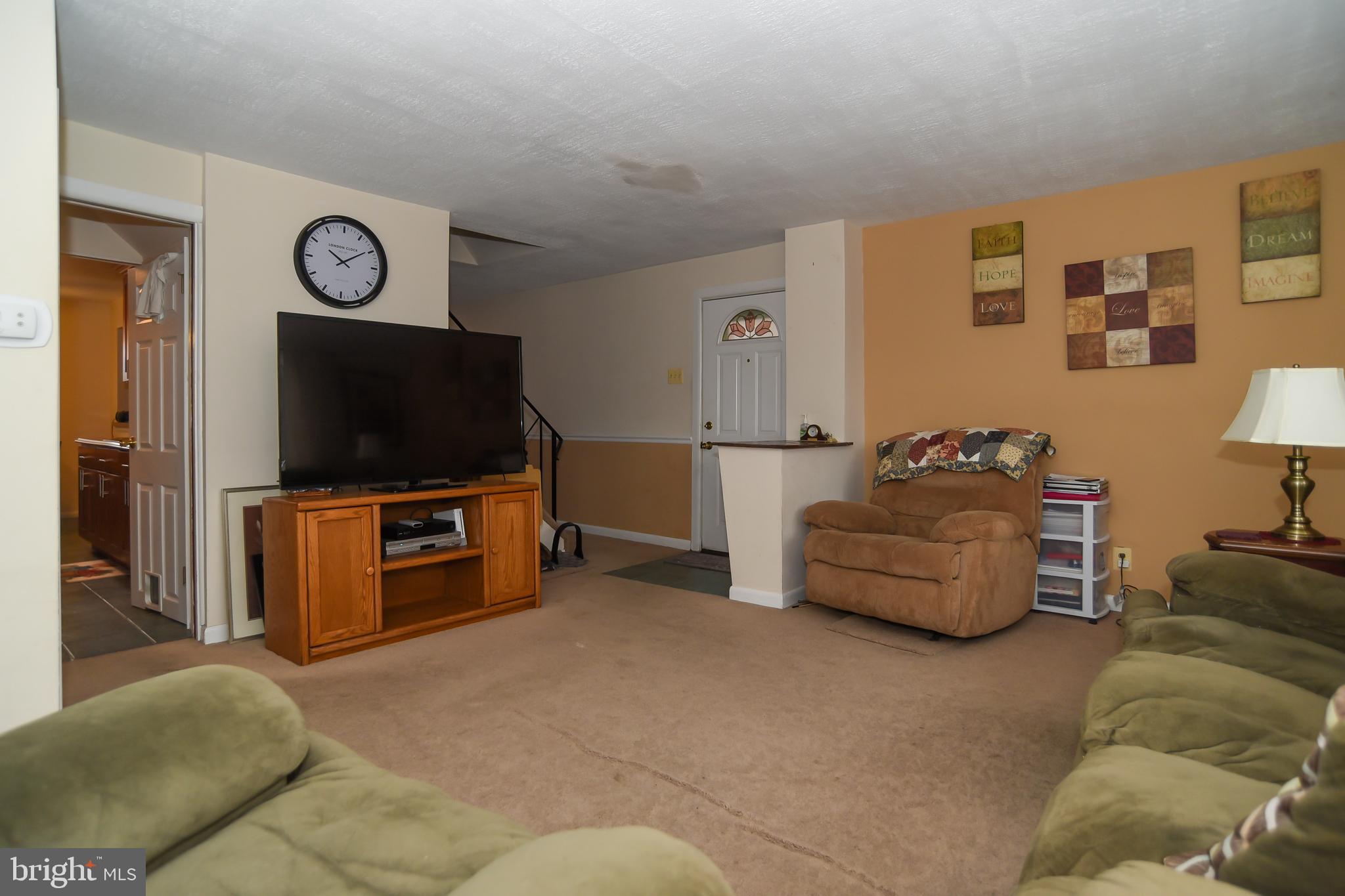 130 Hickory Hill Road Philadelphia, PA 19154 - Photo 6 of 39 Gallery Image 6