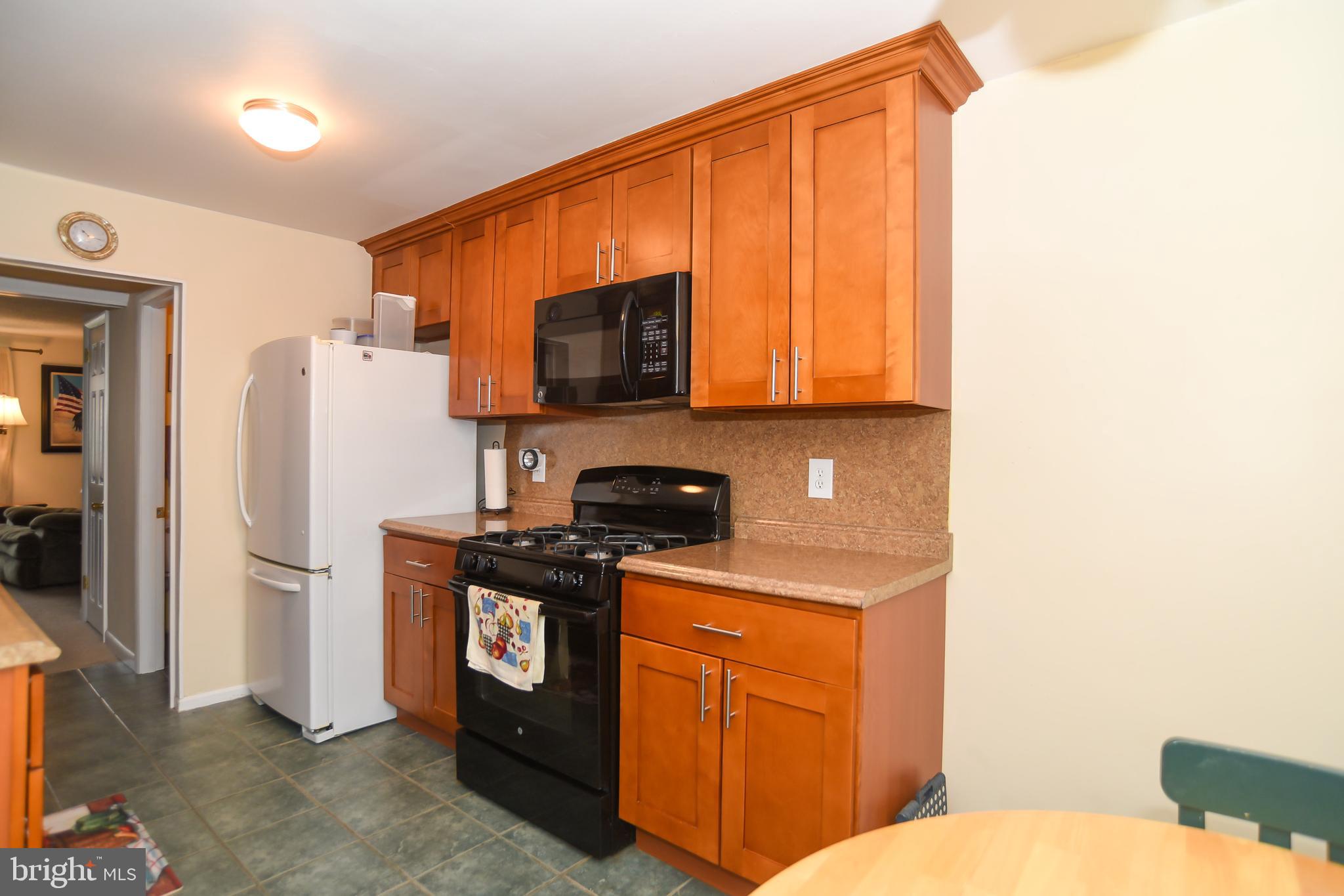 130 Hickory Hill Road Philadelphia, PA 19154 - Photo 9 of 39 Gallery Image 9