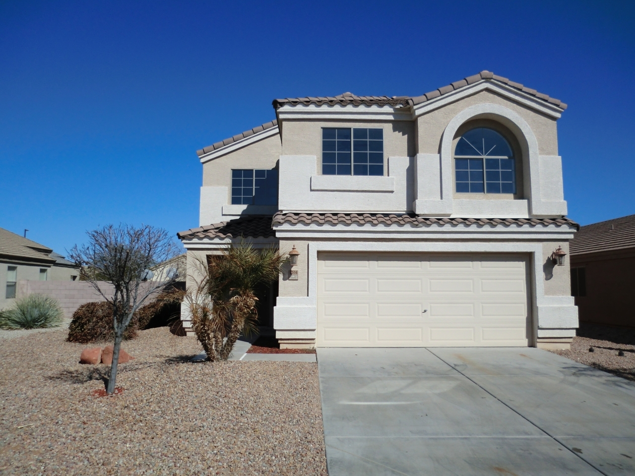 2514 West Tanner Ranch Road San Tan Valley, AZ 85144 - Photo 1 of 20 Move in ready 3 bedroom, 2.5 bath