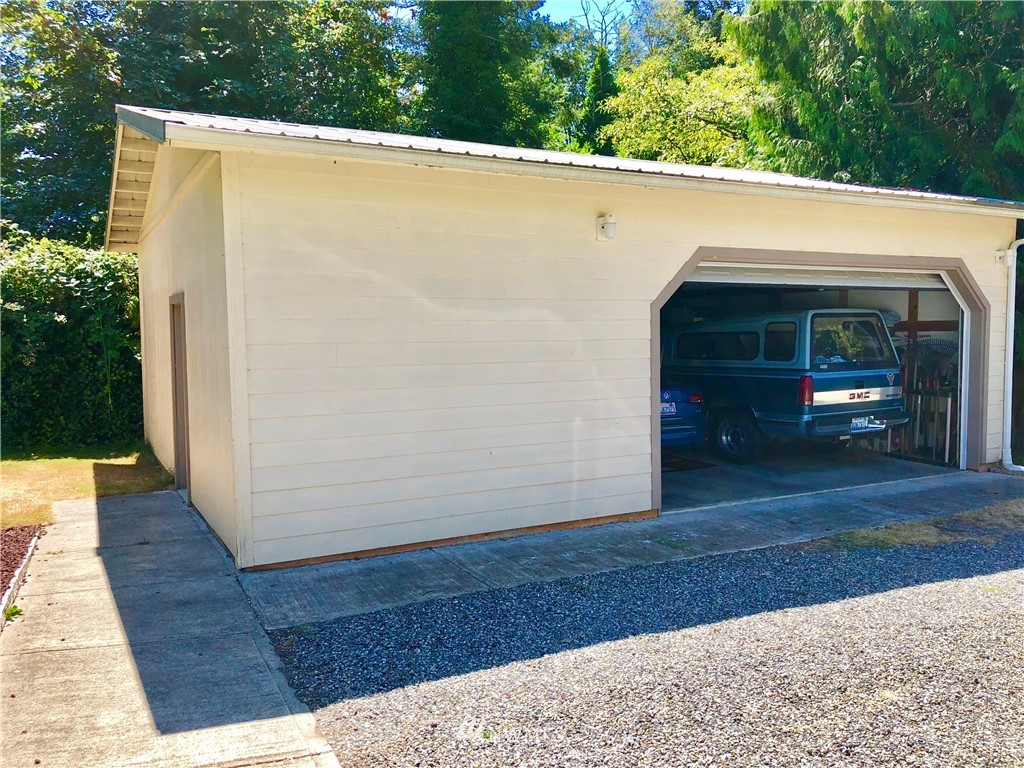 2640 MacKenzie Road Bellingham, WA 98226 - Photo 3 of 18 Gallery Image 3