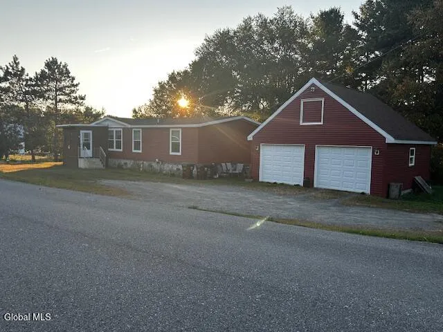 $297,900 | 57 Ryan Gross Road, Pittstown, NY 12094