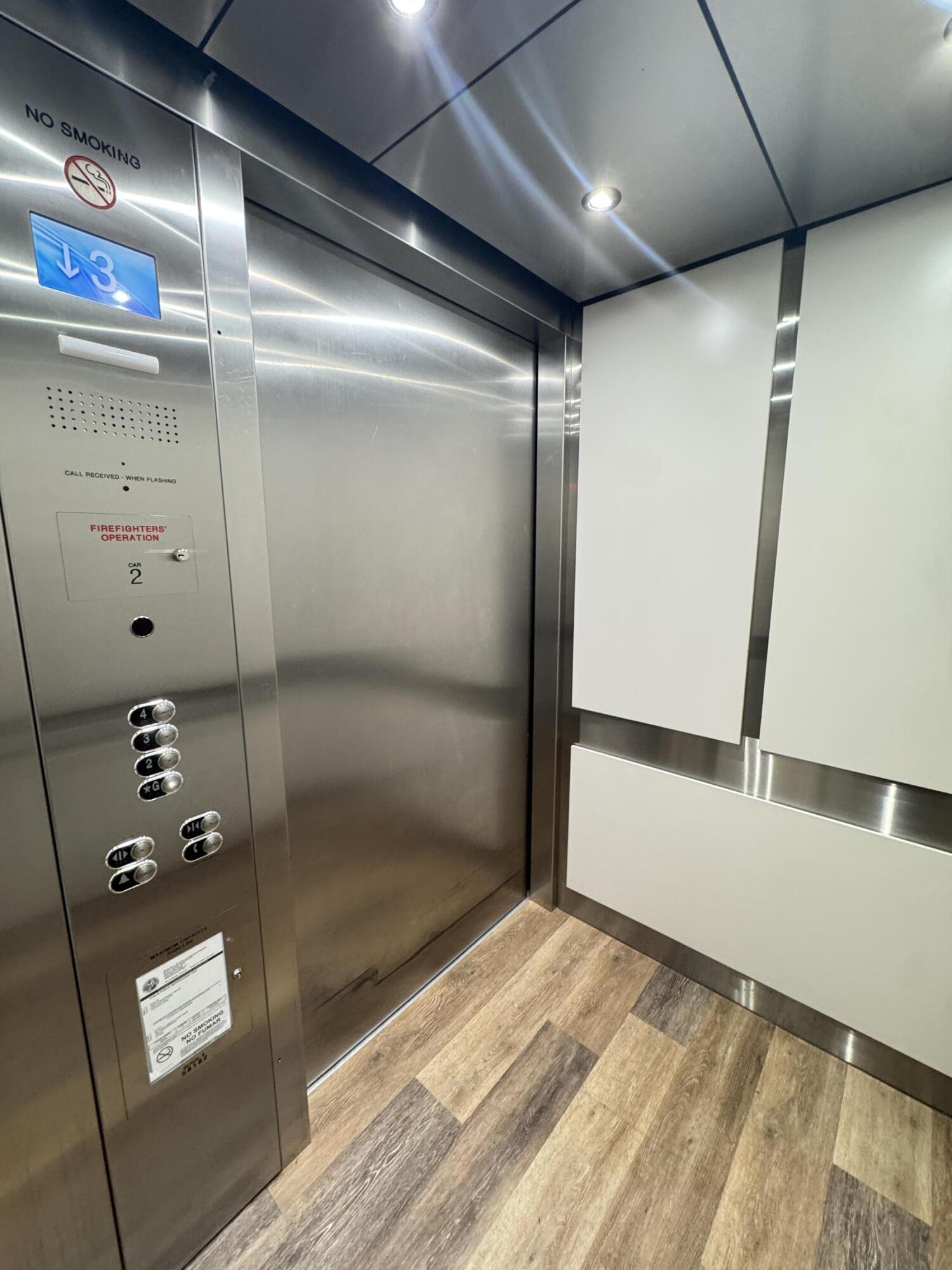 1203 Town Center Drive, Unit 306 Jupiter, FL 33458 - Photo 5 of 21 a view of an entryway