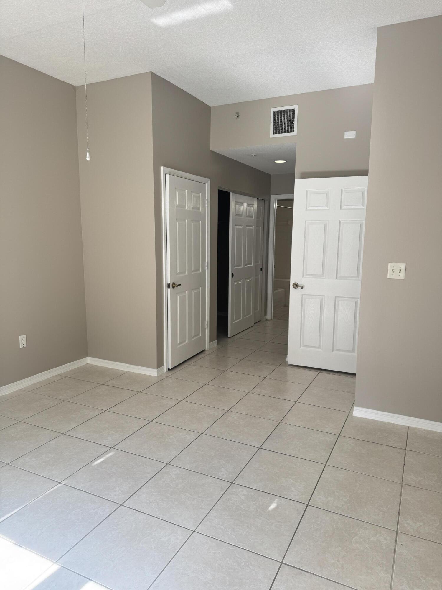 1203 Town Center Drive, Unit 306 Jupiter, FL 33458 - Photo 6 of 21