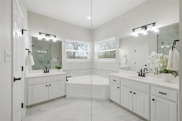 $420,000 | 2105 West Crawford Street, Denison, TX 75020