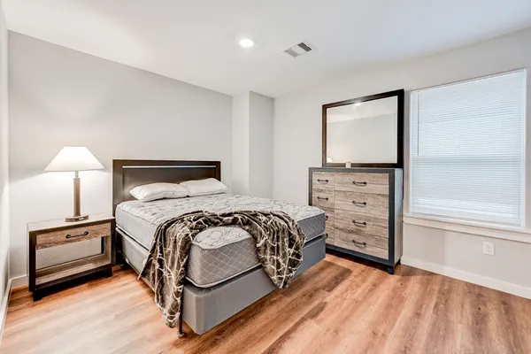 $1,500 | 1017 North Lane, Unit A, Houston, TX 77088