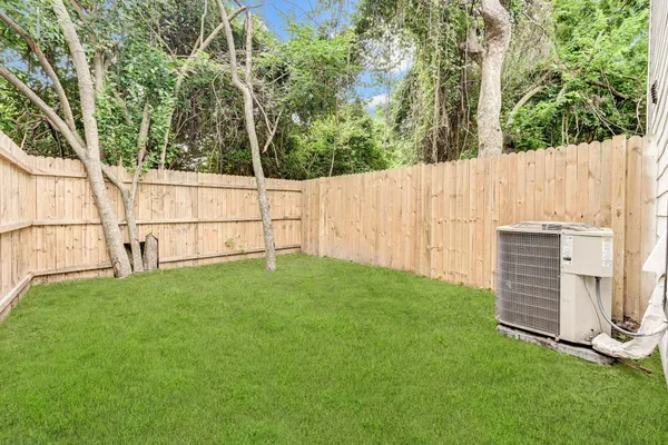 $1,500 | 1017 North Lane, Unit A, Houston, TX 77088