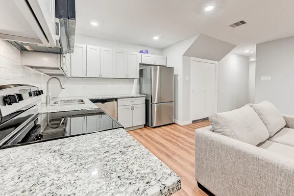 $1,500 | 1017 North Lane, Unit A, Houston, TX 77088