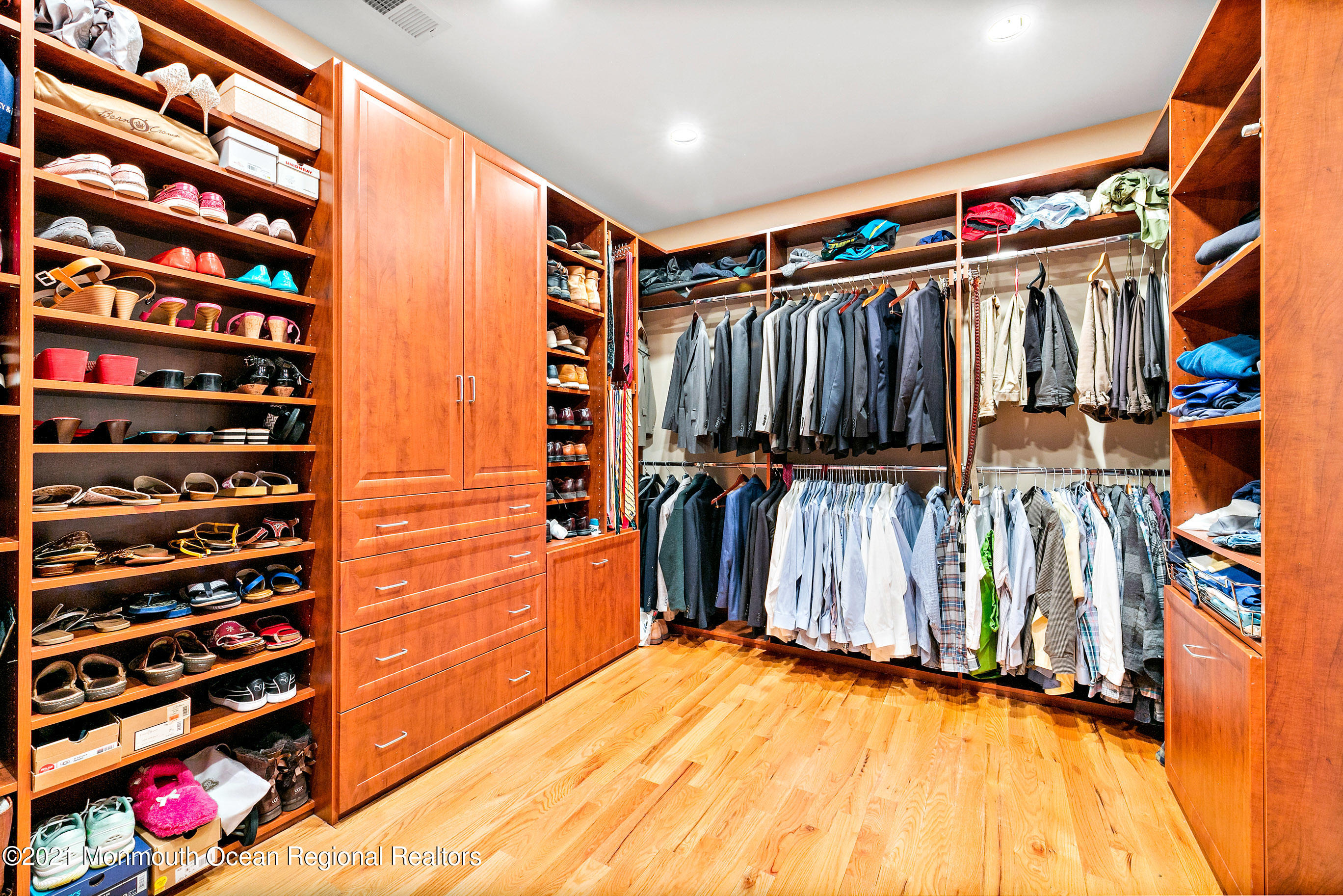 1114 Shore Drive Brielle, NJ 08730 - Photo 62 of 112 1114ShoreOnline-40