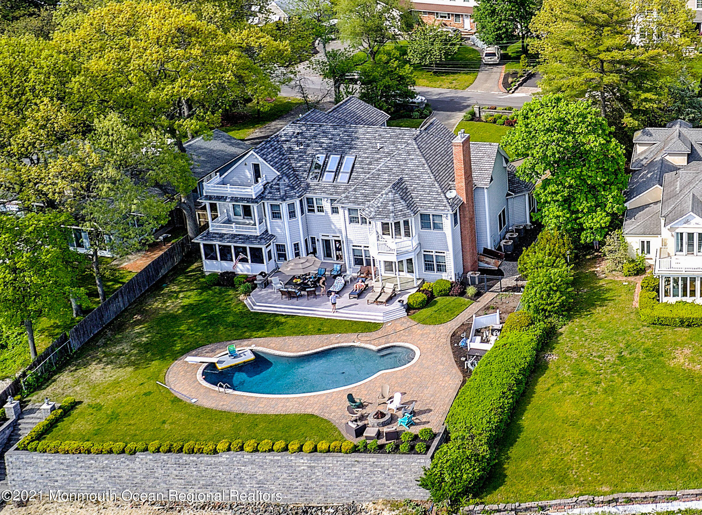 1114 Shore Drive Brielle, NJ 08730 - Photo 9 of 112 Introducing 1114 Shore Dr, Brielle