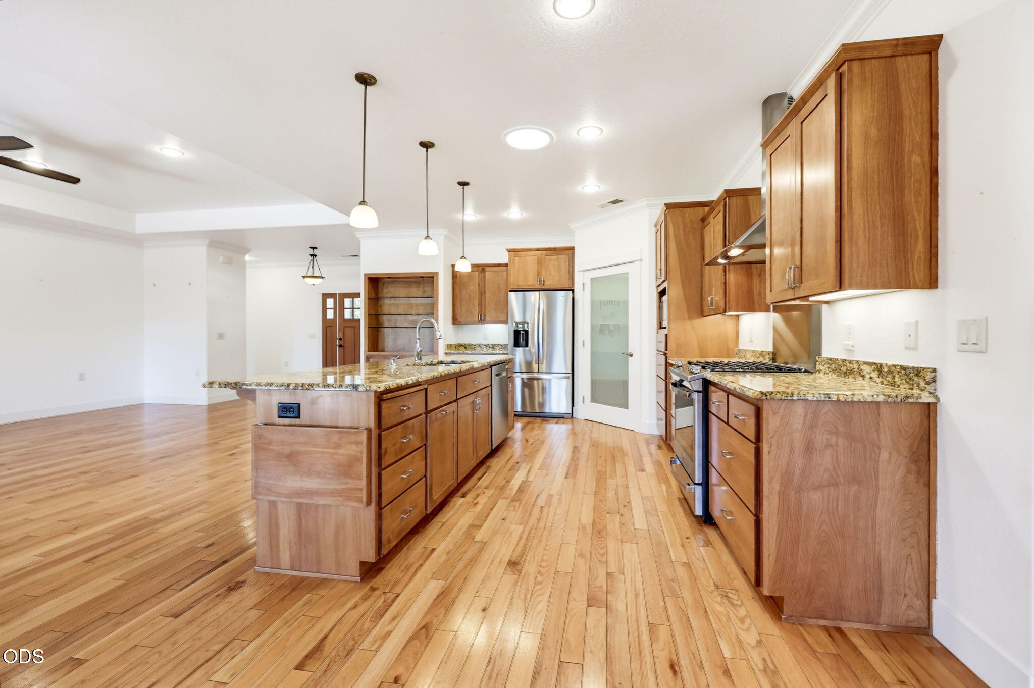 421 Stone Pointe Drive Central Point, OR 97502 - Photo 16 of 55 Gallery Image 16