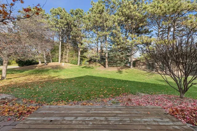 $695,000 | 50 Kimberly Lane North, Plymouth, MN 55447