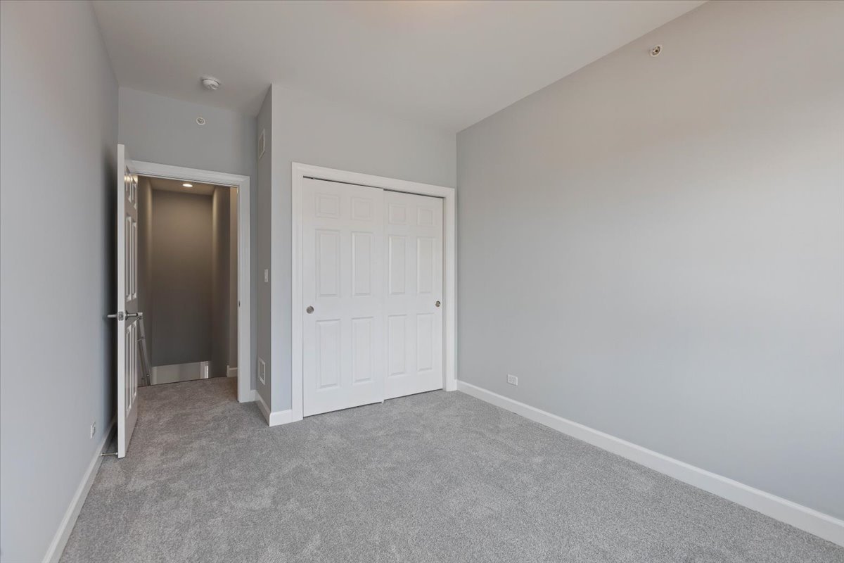 1669 Church Street Evanston, IL 60201 - Photo 23 of 31 a view of an empty room