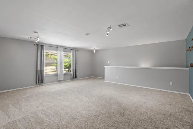 $424,400 | 205 Talon Grasp Trail, Leander, TX 78641