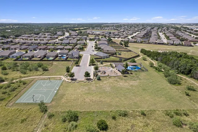 $424,400 | 205 Talon Grasp Trail, Leander, TX 78641